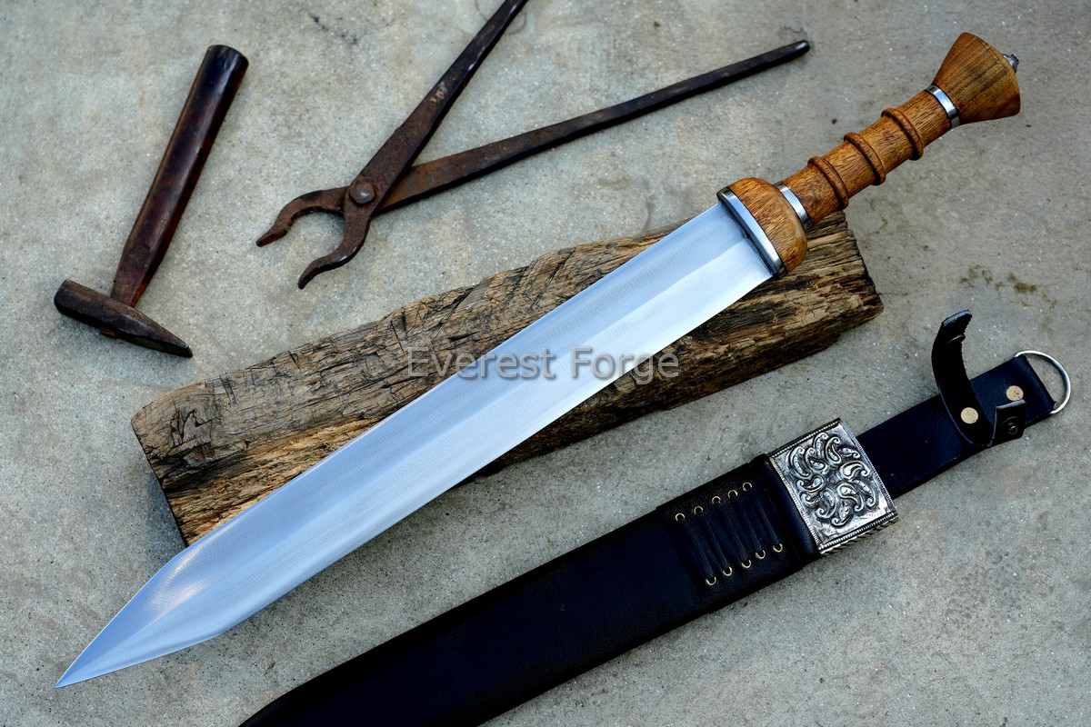 Pompeian Gladius – Roman Short Sword | Everest Forge